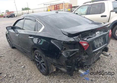 2018 Nissan Altima 2.5 Sr z USA, uszkodzony, nr VIN 1N4AL3AP7JC294561